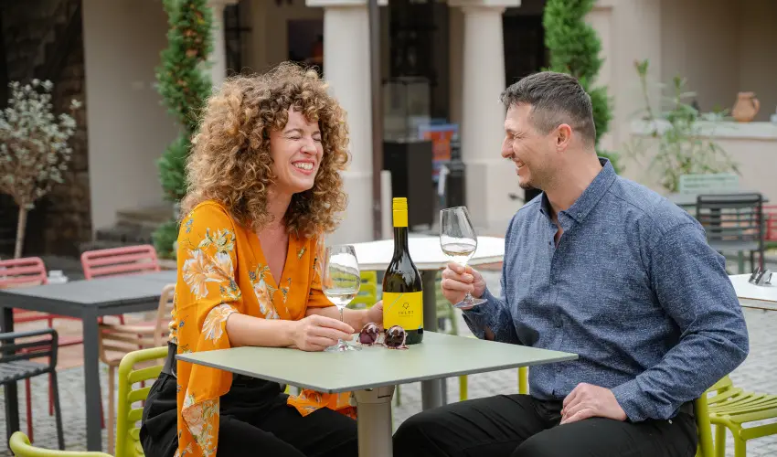 Barka Galria Hotel s tterem Tllya - Pnksd