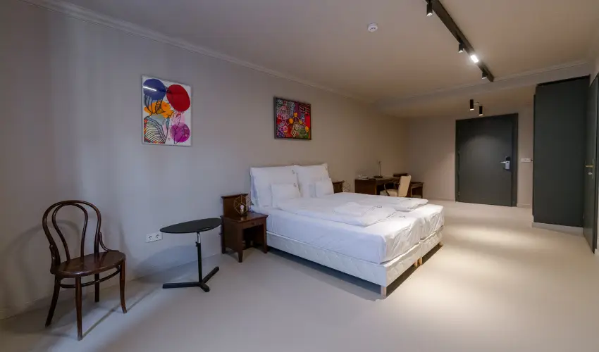 Barka Galria Hotel s tterem Tllya - Pnksd