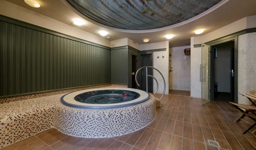 Barka Galria Hotel s tterem Tllya - Pnksd