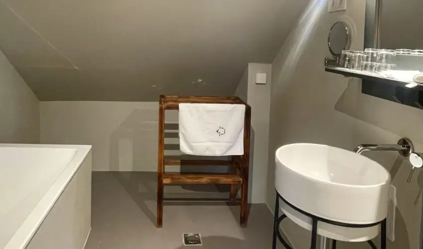 Barka Galria Hotel s tterem Tllya - Pnksd