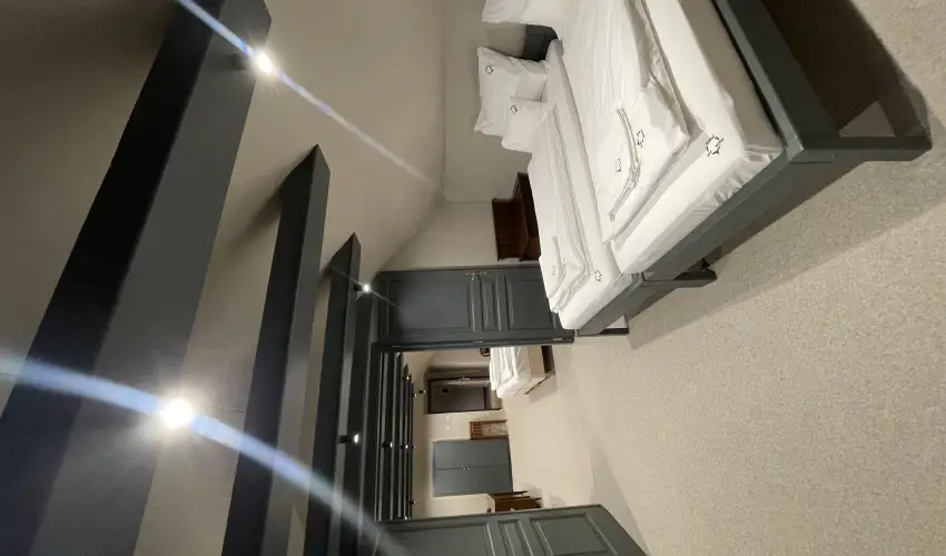 Barka Galria Hotel s tterem Tllya - Pnksd