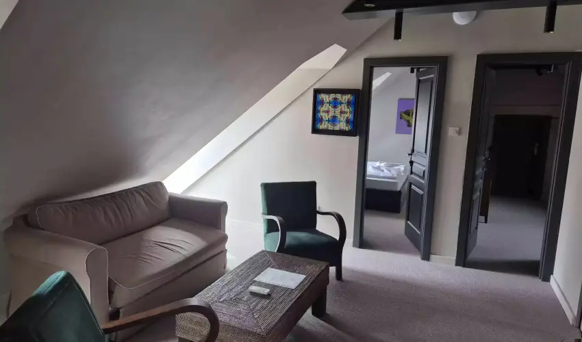 Barka Galria Hotel s tterem Tllya - Pnksd