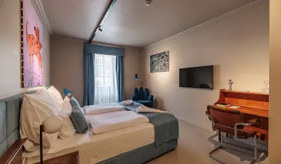 Barka Galria Hotel s tterem Tllya