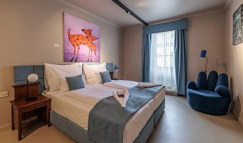 Barka Galria Hotel s tterem Tllya - Pnksd