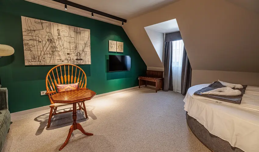 Barka Galria Hotel s tterem Tllya - Pnksd