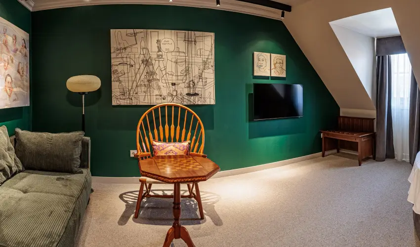 Barka Galria Hotel s tterem Tllya - Pnksd