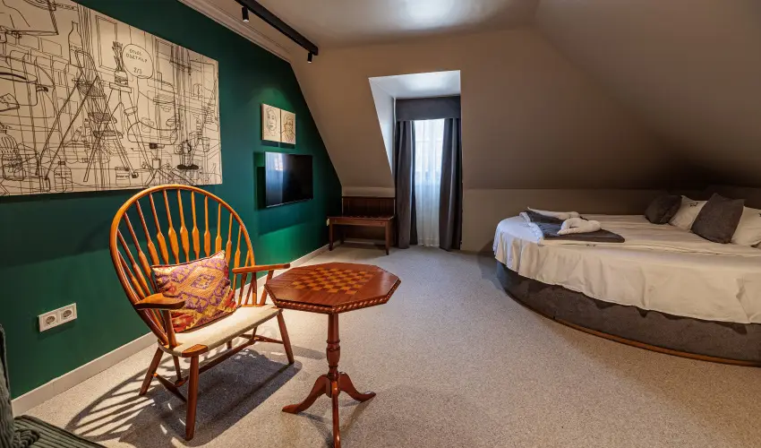 Barka Galria Hotel s tterem Tllya - Pnksd