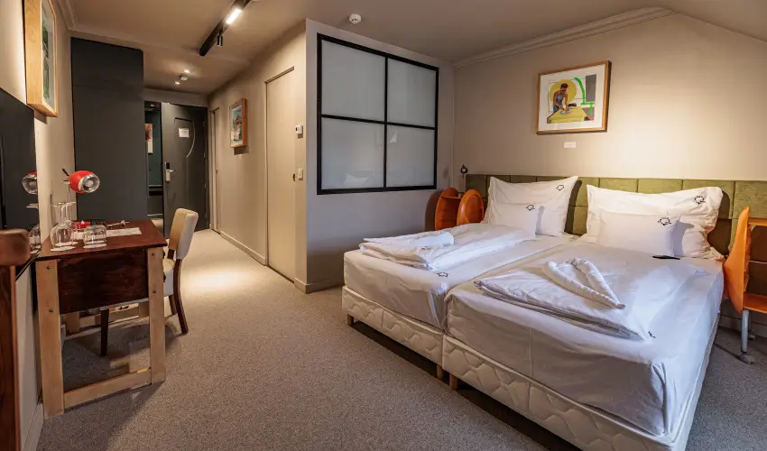 Barka Galria Hotel s tterem Tllya - Pnksd