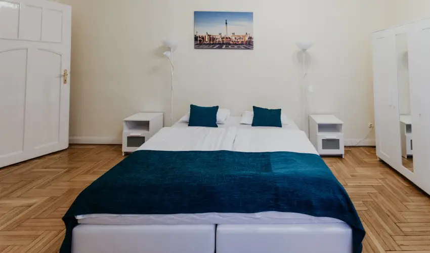 Baross City Hotel Budapest - Pnksd - teljes elrefizetssel