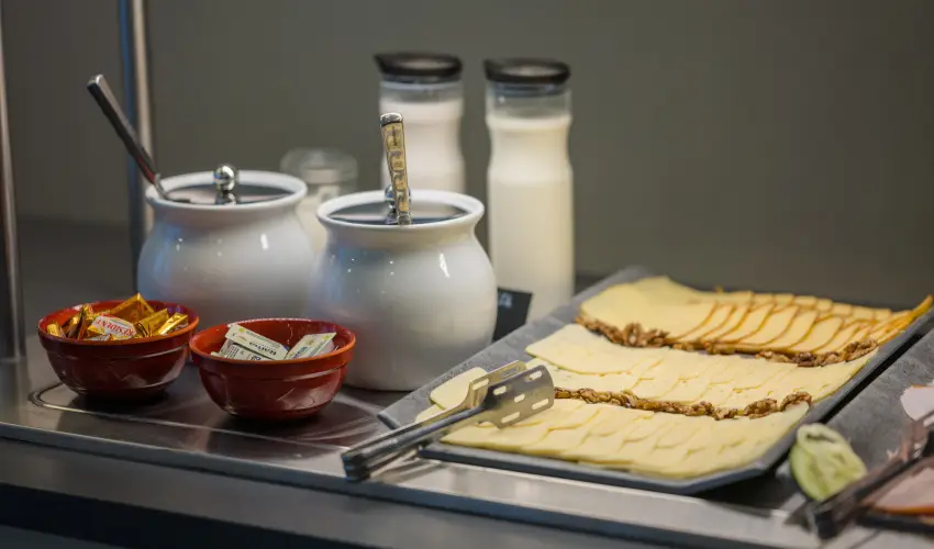 Baross City Hotel Budapest - Pnksd - teljes elrefizetssel