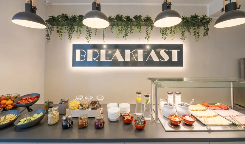 Baross City Hotel Budapest - Pnksd - teljes elrefizetssel