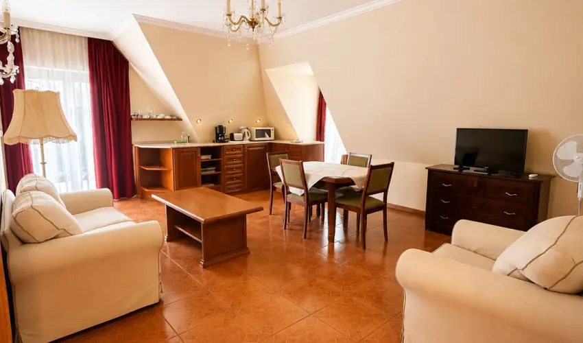 Batthy�ny Kast�lysz�ll� Zalacs�ny - P�nk�sd - teljes el�refizet�ssel (min. 3 �j)