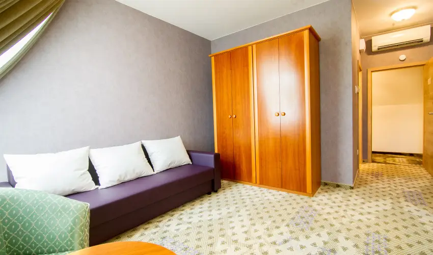 Batthyny Kria Zalacsny - Pnksd (min. 3 j)