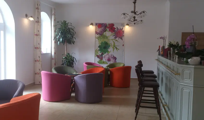 Batthyny Kria Zalacsny - Pnksd (min. 3 j)