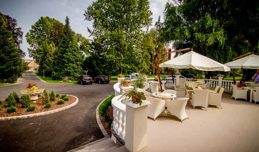 Batthyny Kria Zalacsny - Pnksd (min. 3 j)