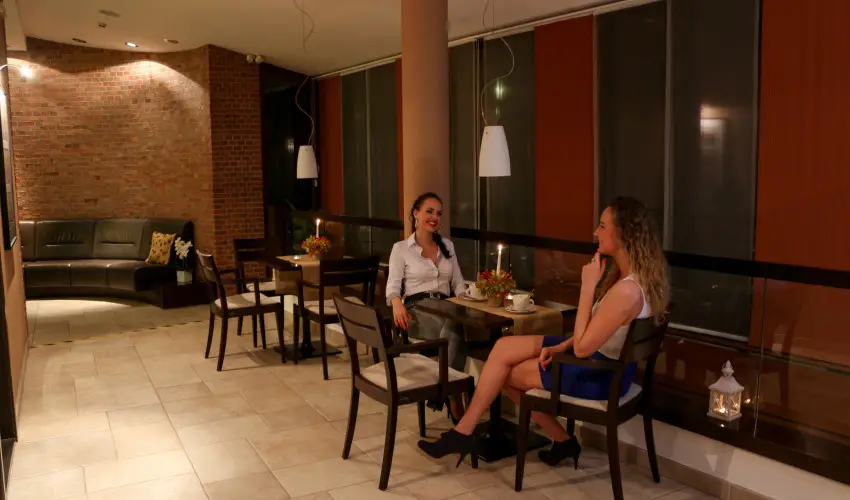 Bazilika alatti Panzi Esztergom - Pnksd 