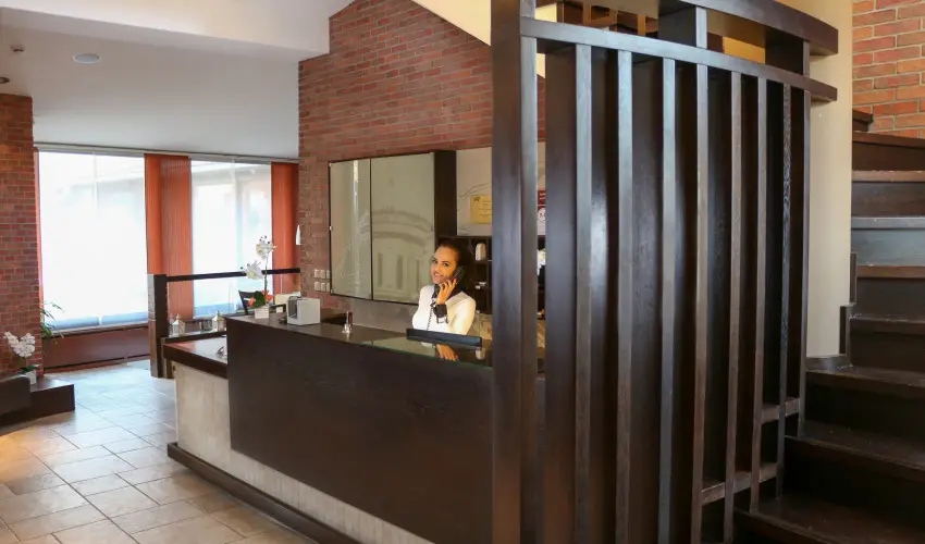 Bazilika alatti Panzi Esztergom - Pnksd 