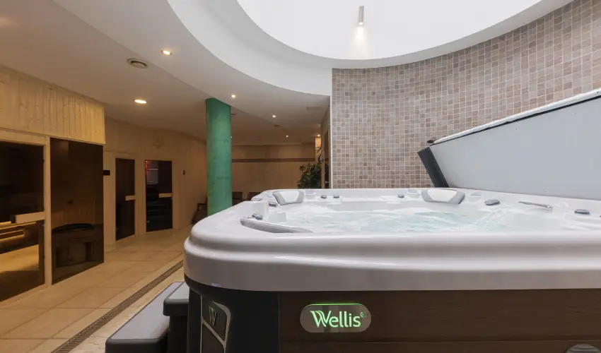 Bazilika alatti Panzi Esztergom - Pnksd 