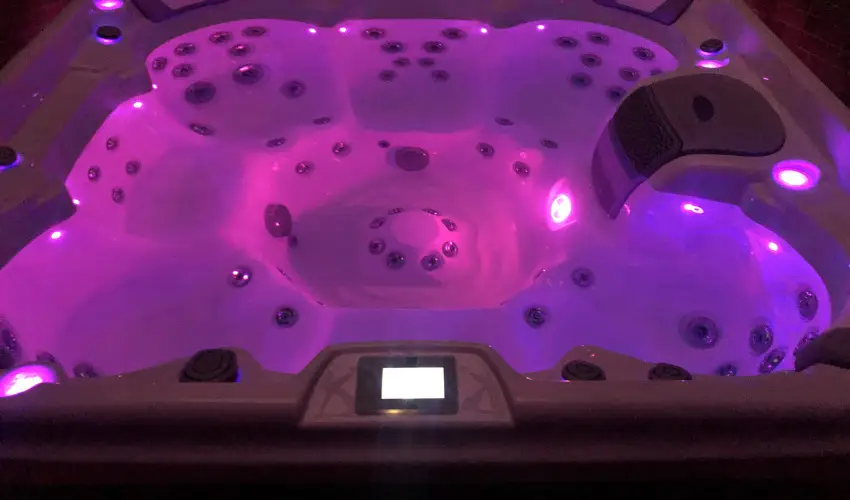 Bazilika alatti Panzi Esztergom - Pnksd 