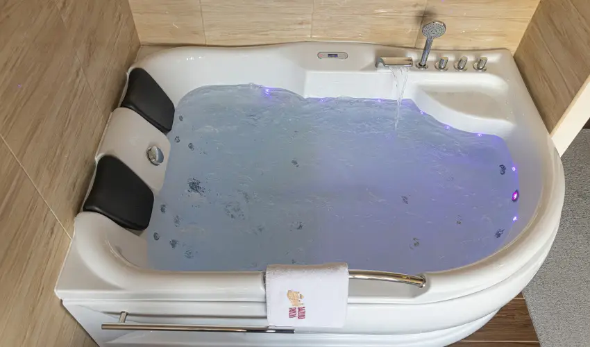 Bazilika alatti Panzi Esztergom - Pnksd 