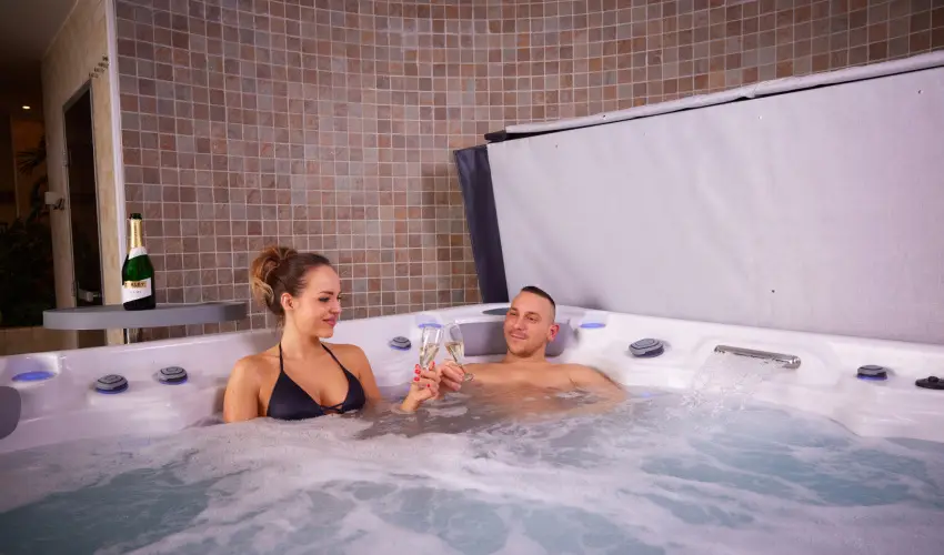 Bazilika alatti Panzi Esztergom - Pnksd 