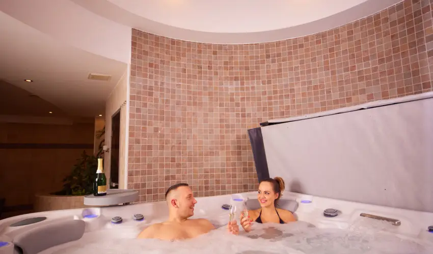 Bazilika alatti Panzi Esztergom - Pnksd 