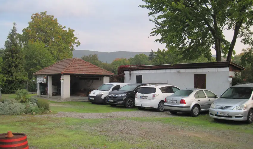 Bnyei Fogad s tterem Erdbnye - Pnksd 