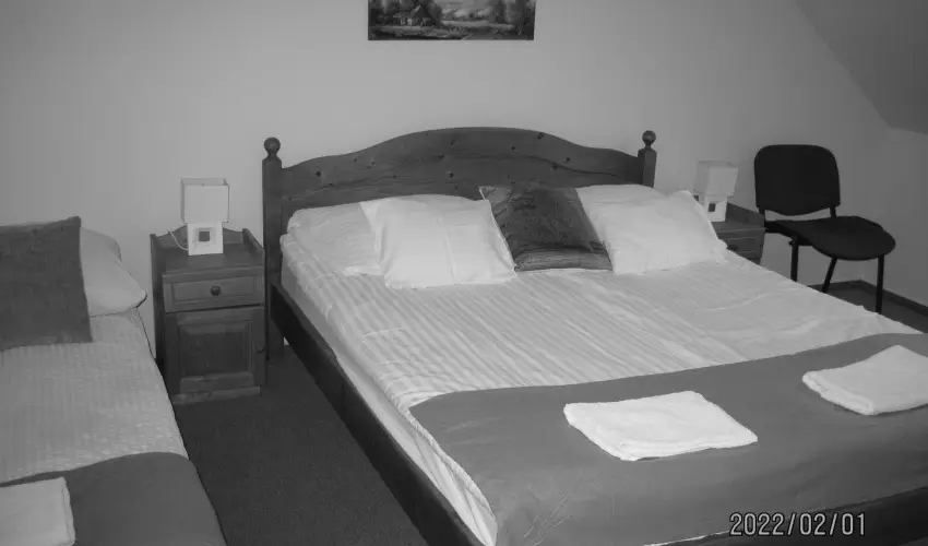 B�nyei Fogad� �s �tterem Erd�b�nye - P�nk�sd 