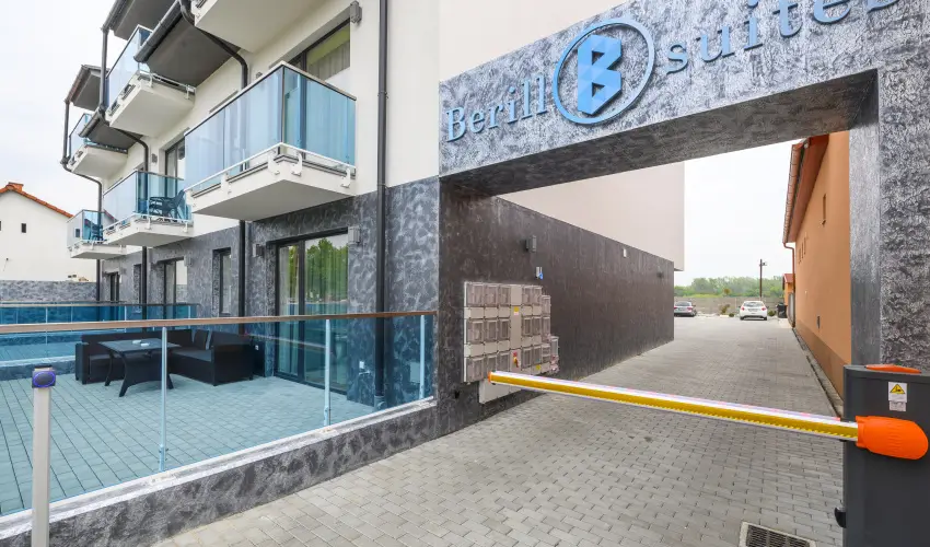 Berill Suites Srvr - Pnksd