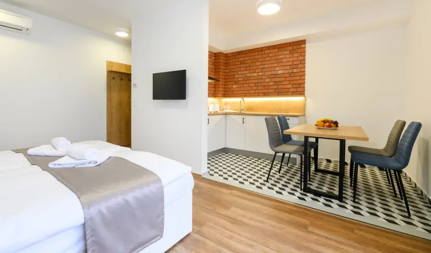 Berill Suites Srvr - Pnksd