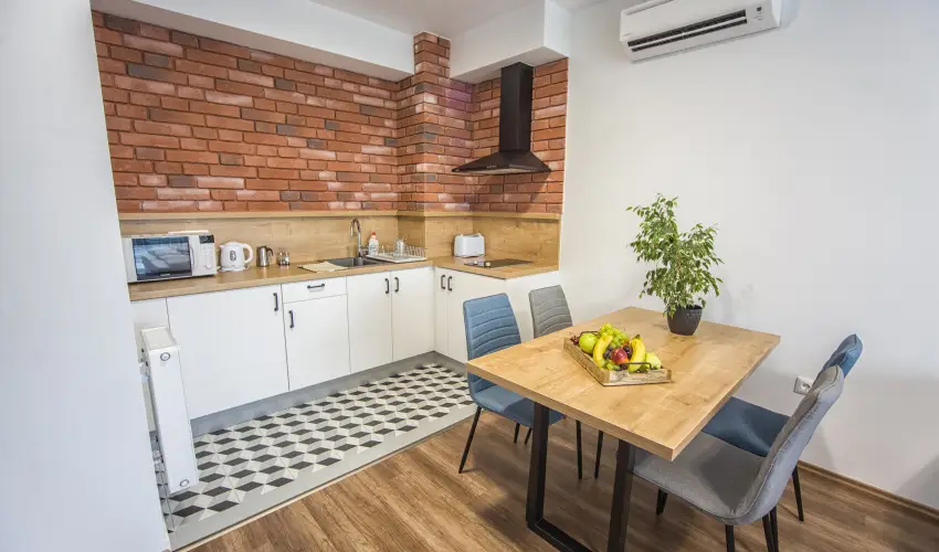 Berill Suites Srvr - Pnksd