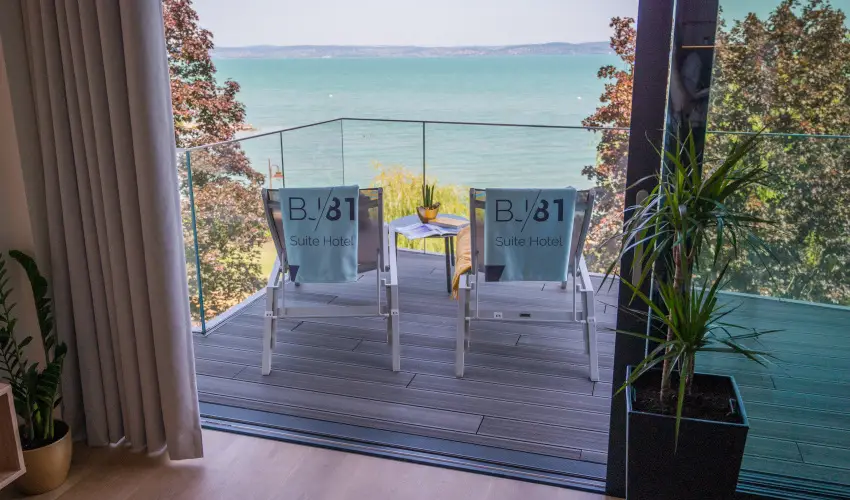 BJ81 Suite Hotel Sifok - Pnksd (min. 3 j)