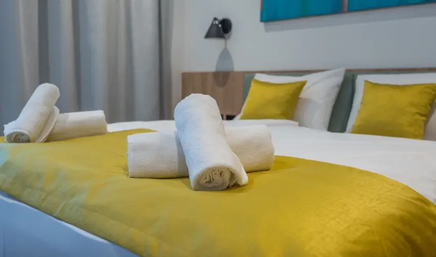 BJ81 Suite Hotel Sifok - Pnksd (min. 3 j)