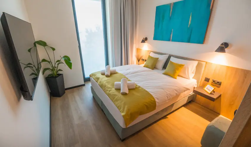 BJ81 Suite Hotel Sifok - Pnksd (min. 3 j)