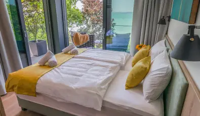 BJ81 Suite Hotel Sifok