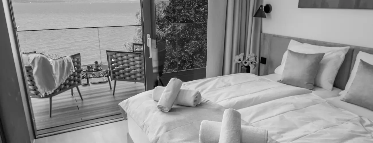 BJ81 Suite Hotel Sifok - Pnksd - teljes elrefizetssel (min. 3 j)