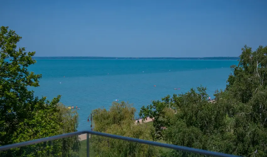 BJ81 Suite Hotel Sifok - Pnksd (min. 3 j)