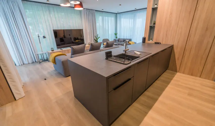 BJ81 Suite Hotel Sifok - Pnksd (min. 3 j)