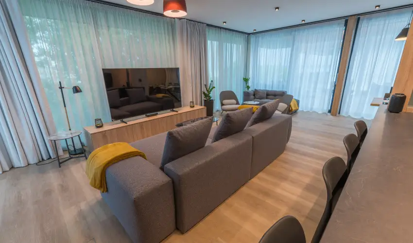 BJ81 Suite Hotel Sifok - Pnksd (min. 3 j)