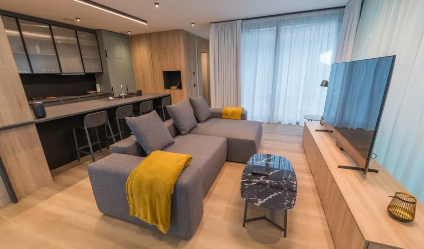 BJ81 Suite Hotel Sifok - Pnksd (min. 3 j)