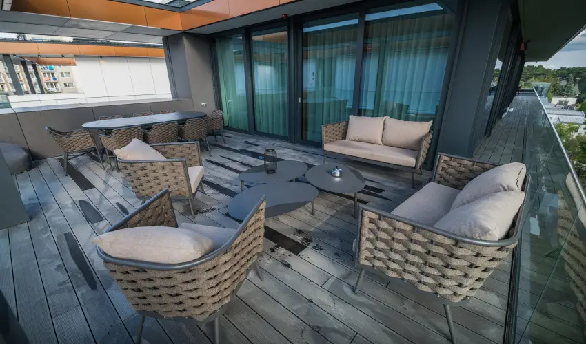 BJ81 Suite Hotel Sifok - Pnksd (min. 3 j)