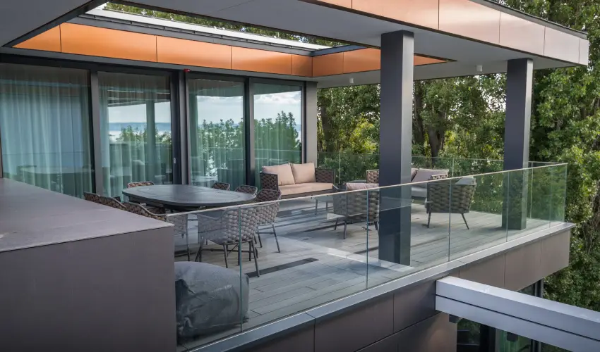 BJ81 Suite Hotel Sifok - Pnksd (min. 3 j)