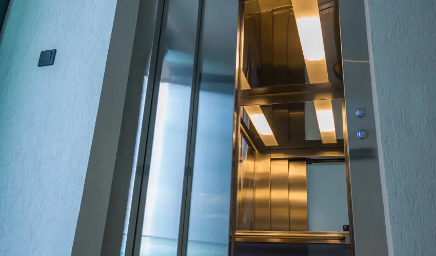 BJ81 Suite Hotel Sifok - Pnksd (min. 3 j)