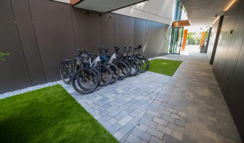 BJ81 Suite Hotel Sifok - Pnksd (min. 3 j)