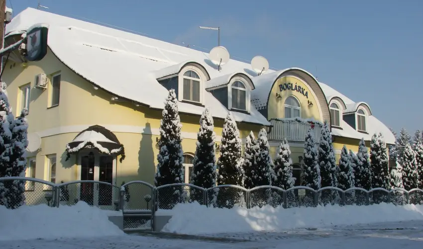 Boglrka Panzi-tterem  Mezkvesd - Pnksd (min. 2 j)