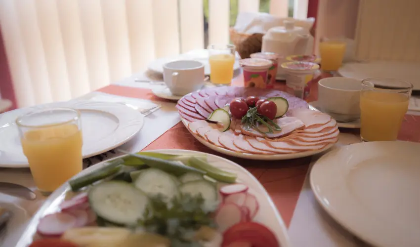Boglrka Panzi-tterem  Mezkvesd - Pnksd (min. 2 j)