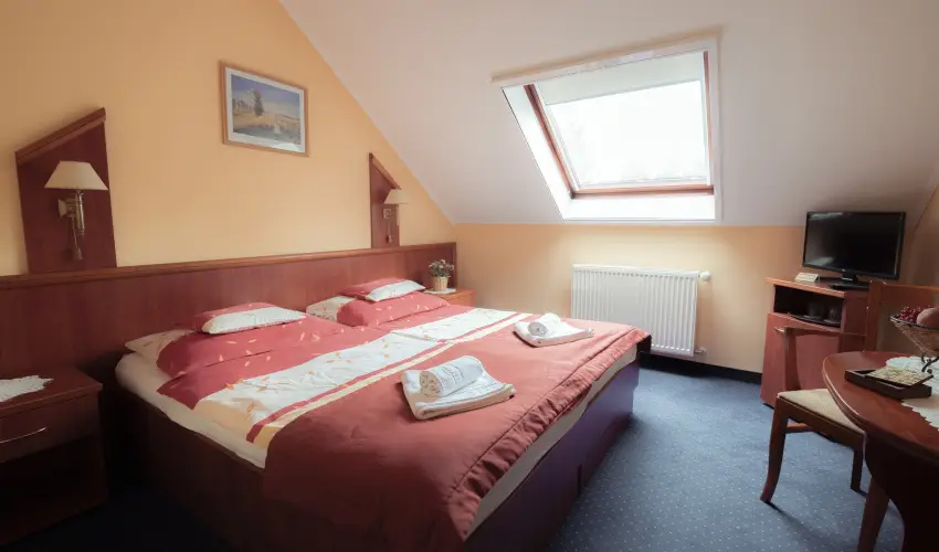 Boglrka Panzi-tterem  Mezkvesd - Pnksd (min. 2 j)