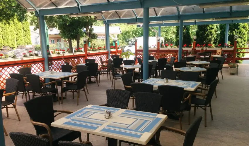 Boglrka Panzi-tterem  Mezkvesd - Pnksd (min. 2 j)