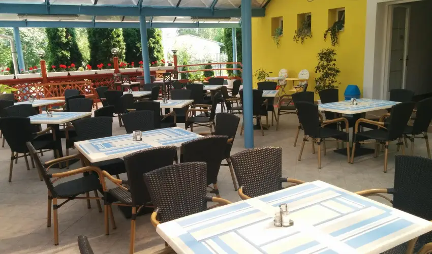 Boglrka Panzi-tterem  Mezkvesd - Pnksd (min. 2 j)