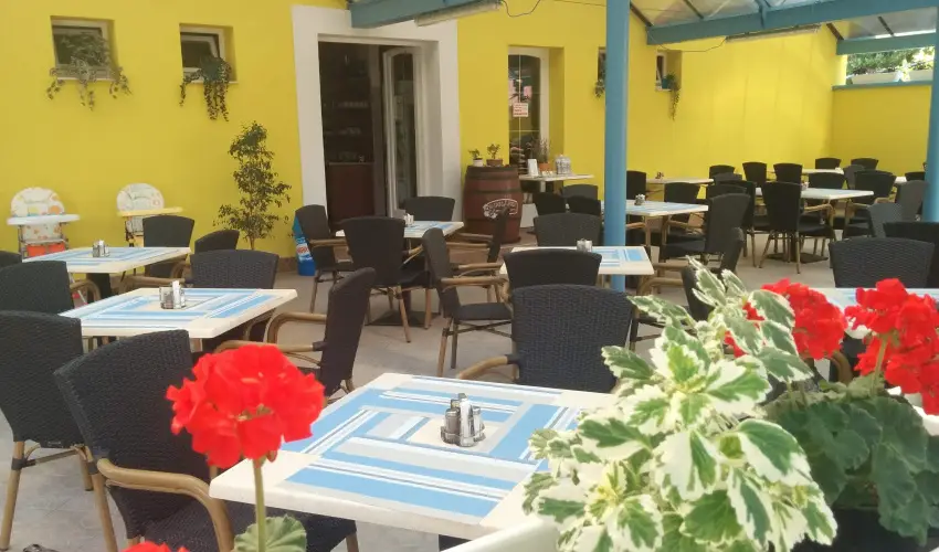 Boglrka Panzi-tterem  Mezkvesd - Pnksd (min. 2 j)